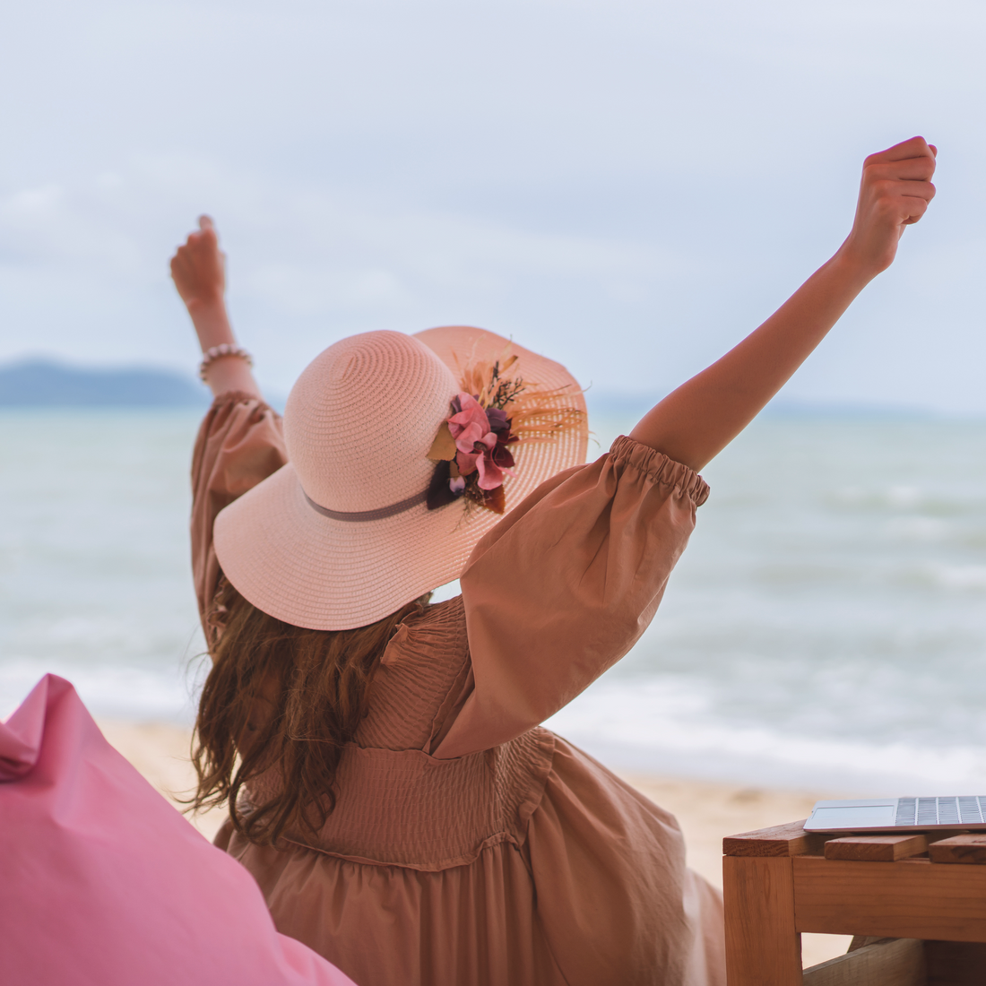 Pause bien-être quotidienne : Découvrez le soutien-gorge massant BustBloom